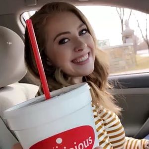 Meet your Posher, Aubrey